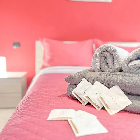 Casa Sopra Il Porto - Crociere 2min - Ospedale 사보나