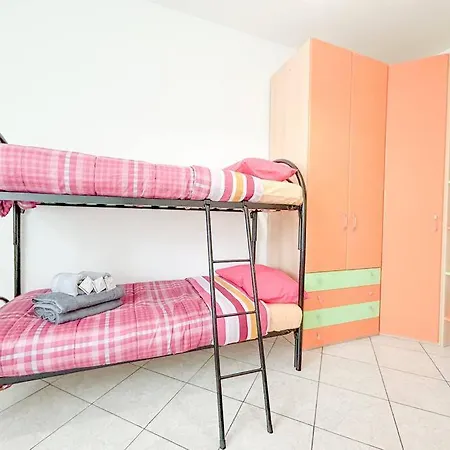 Casa Sopra Il Porto - Crociere 2min - Ospedale Apartment
