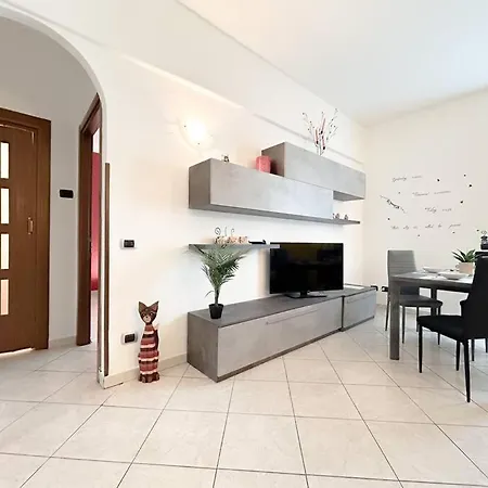 Casa Sopra Il Porto - Crociere 2min - Ospedale Savona