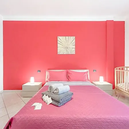 Апартаменты Casa Sopra Il Porto - Crociere 2min - Ospedale *